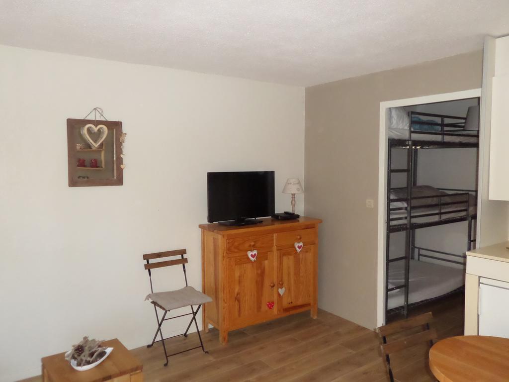 Appartements Les Balcons Du Soleil Font-Romeu-Odeillo-Via المظهر الخارجي الصورة