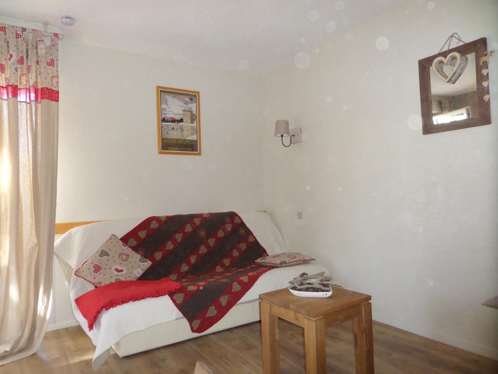 Appartements Les Balcons Du Soleil Font-Romeu-Odeillo-Via الغرفة الصورة